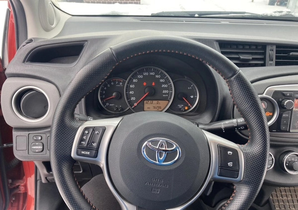 Toyota Yaris cena 35000 przebieg: 76296, rok produkcji 2013 z Krzepice małe 436